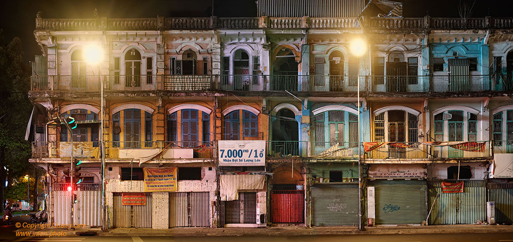Fine art photo print Uncategorized Abandoned Colonial House At Night - Cholon