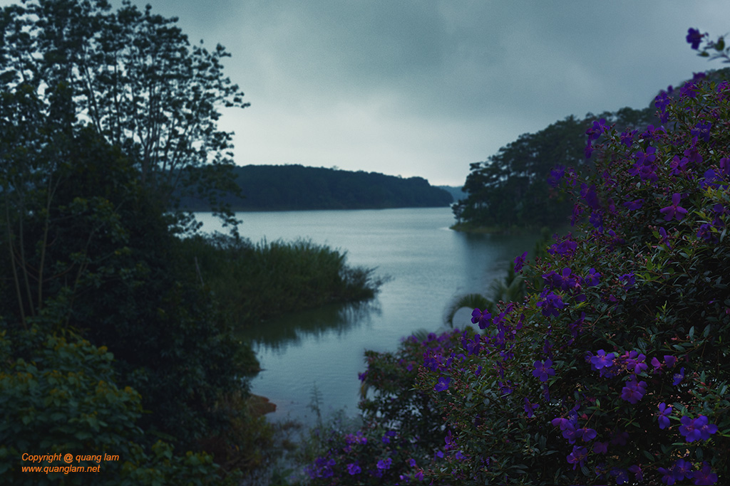 Fine art photo print Uncategorized Twilight on Dalat Tuyen Lam Lake
