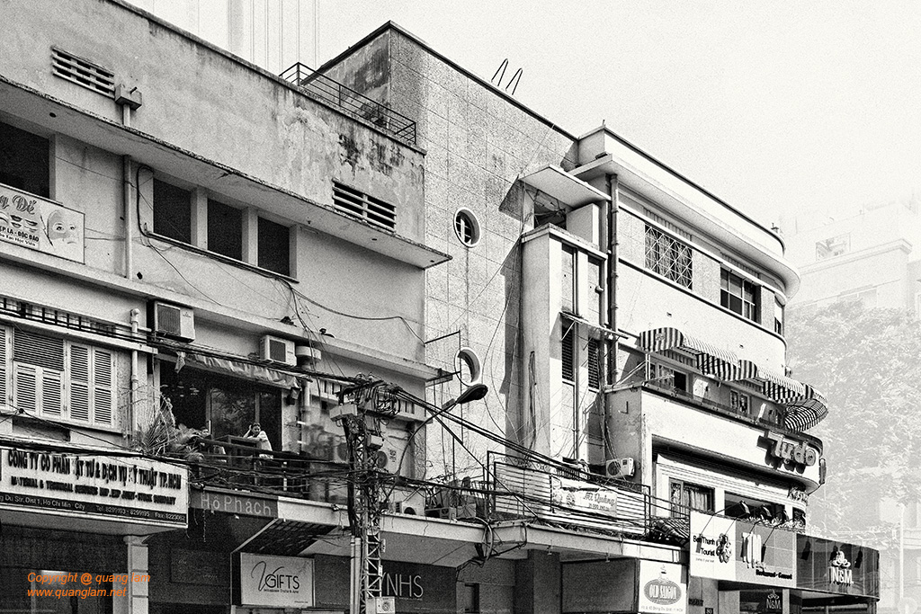 Fine art photo print Uncategorized Art Deco - Streamline Building - Saigon