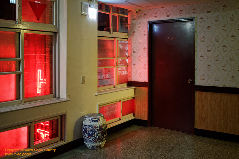 Fine art photo print Uncategorized Taipei - Hotel Neons