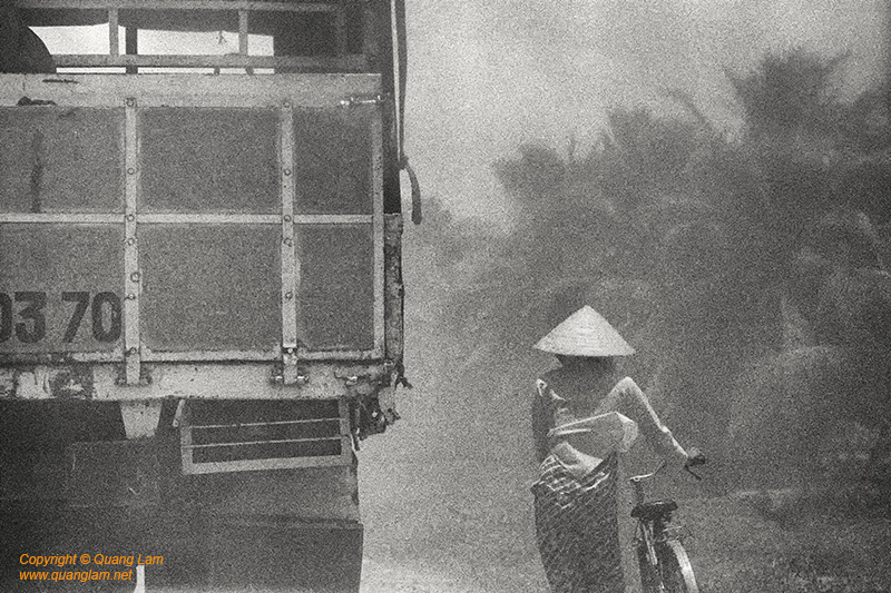 Fine art photo print Black and White "Doi Moi" Road Dust